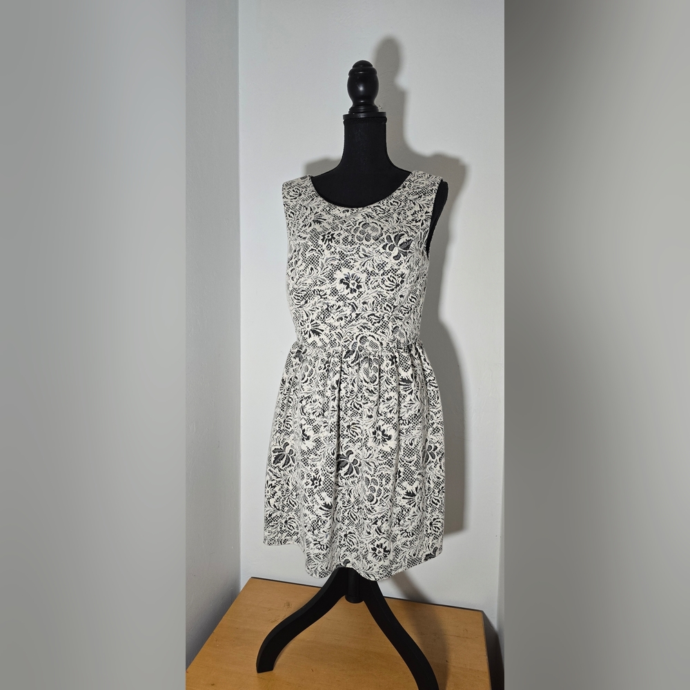 BeBop Black and White Patterned Mini Dress